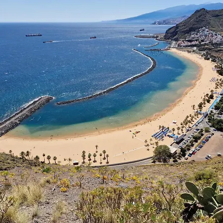 Apartment Atico Vistas Mar Cristianos